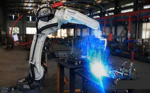 電動叉車和電動堆高車加工工藝-沈陽興隆瑞